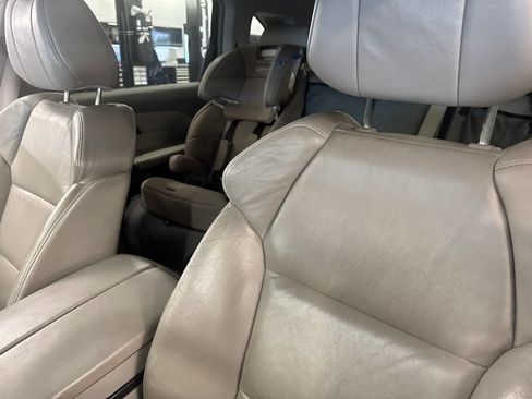 Used 2009 Acura MDX w/ Technology Package AWD/4WD image 9
