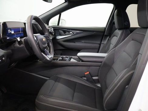 New 2026 Chevrolet Blazer EV LT image 11