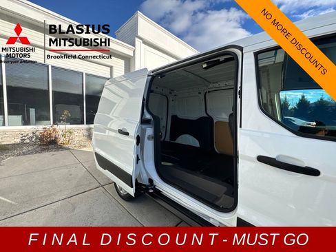 Used 2022 Ford Transit Connect XL image 20