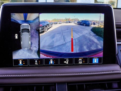 Used 2021 Chevrolet Tahoe High Country w/ Premium Package image 22