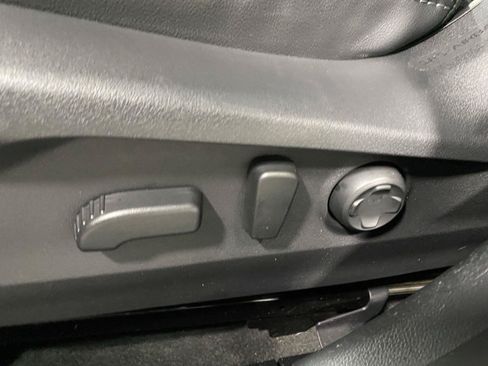 Used 2023 Subaru Outback Limited AWD/4WD image 22