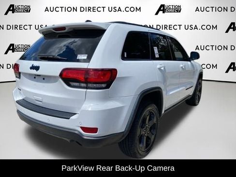 Used 2019 Jeep Grand Cherokee Laredo image 13