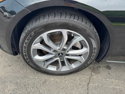 Used 2018 Mercedes-Benz C 300 4MATIC Sedan image 14