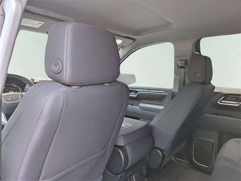 New 2026 GMC Sierra 1500 Elevation image 16