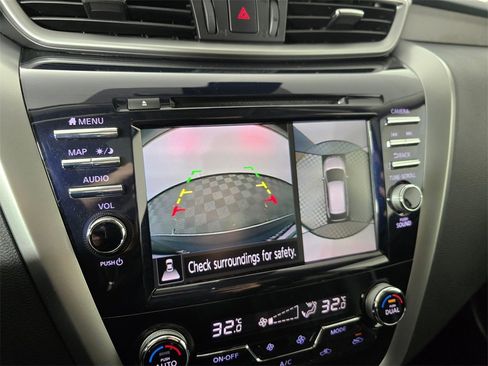 Used 2024 Nissan Murano Platinum image 35