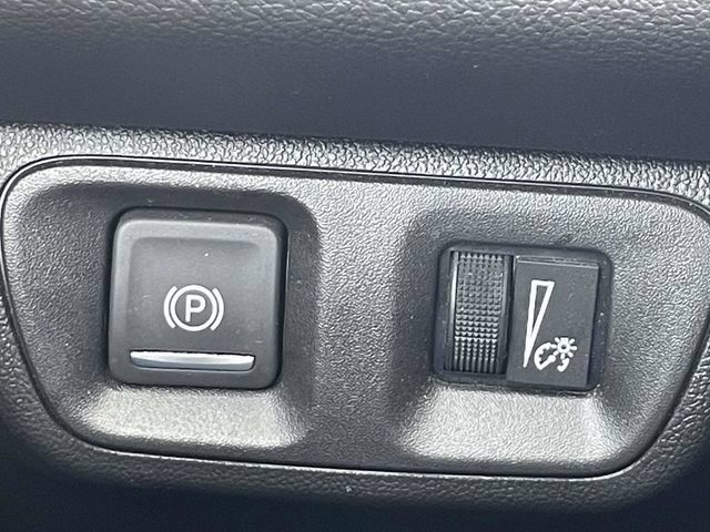 Certified 2023 GMC Acadia SLE w/ Driver Convenience Package AWD/4WD image 33