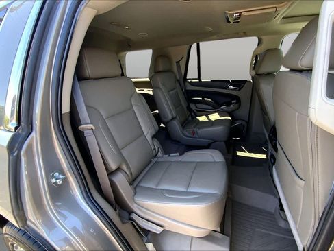 Used 2018 Chevrolet Tahoe LT RWD image 20