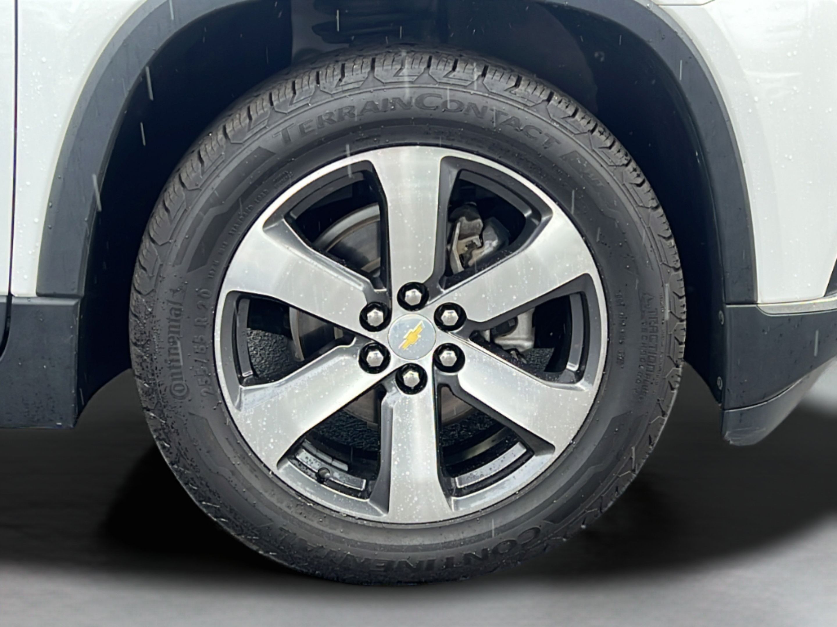 Used 2020 Chevrolet Traverse LT w/ LT Premium Package FWD image 22