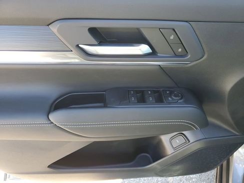 New 2026 GMC Terrain Elevation w/ Elevation Premium Package image 18