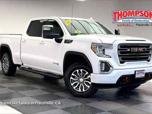 Used 2020 GMC Sierra 1500 AT4 w/ Off-Road Performance Package image 1