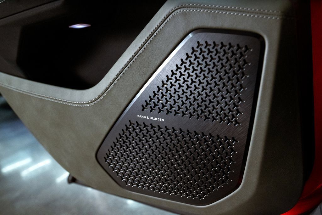 Used 2024 Lamborghini Urus S AWD/4WD image 37