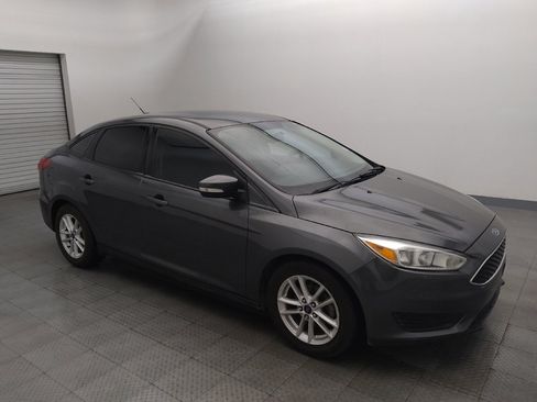 Used 2017 Ford Focus SE image 11
