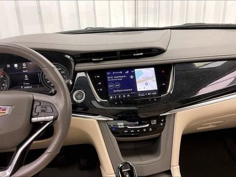 Certified 2023 Cadillac XT6 Premium Luxury w/ Technology Package AWD/4WD image 6