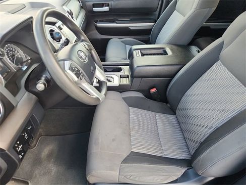 Used 2016 Toyota Tundra SR5 image 17