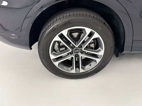 Certified 2025 Audi Q5 Premium AWD/4WD image 32