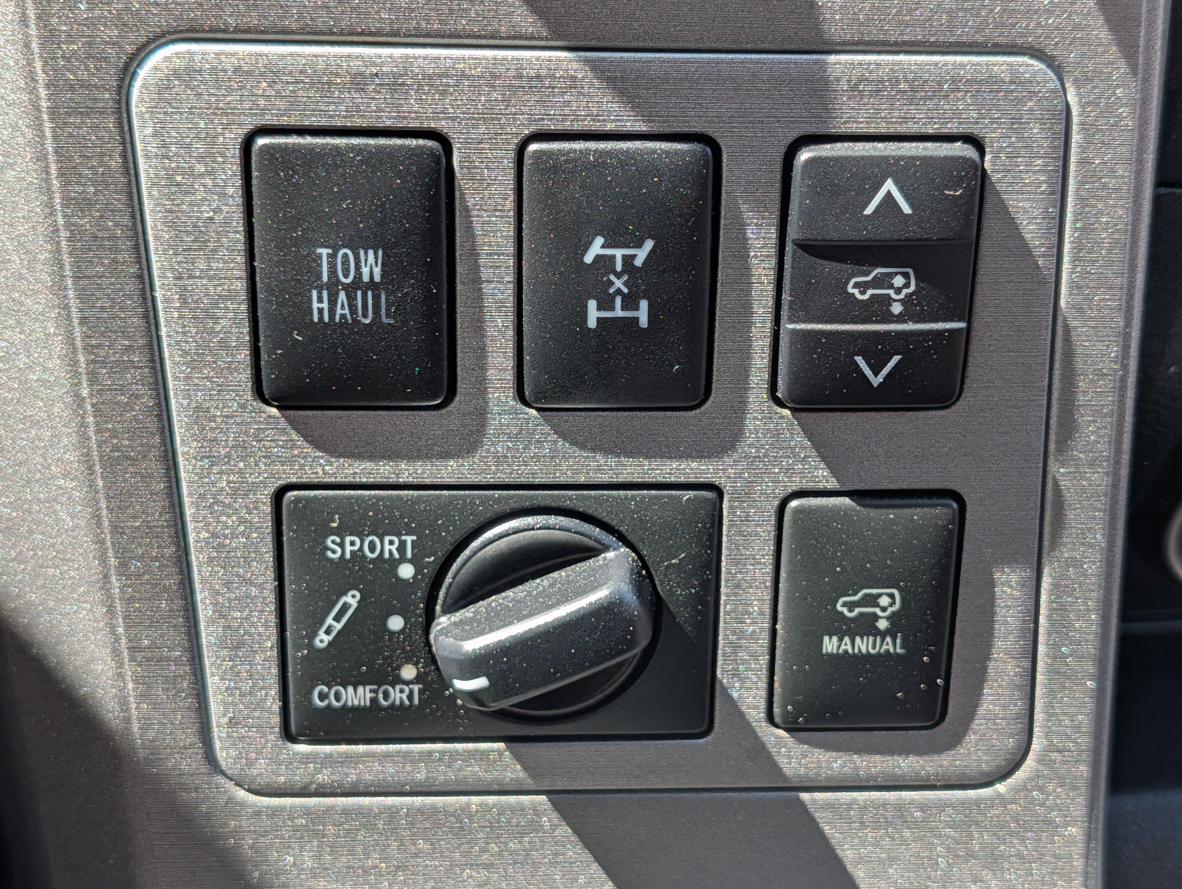 Used 2016 Toyota Sequoia Platinum AWD/4WD image 29