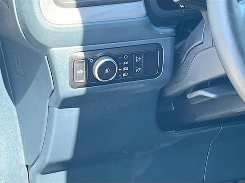 Used 2025 Ford Maverick Lobo AWD/4WD image 10
