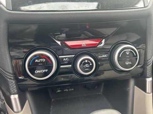 Used 2023 Subaru Forester Premium image 12