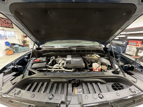 Certified 2024 Chevrolet Silverado 1500 High Country w/ Technology Package image 30