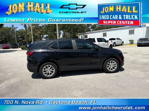 Used 2023 Chevrolet Equinox LS w/ Driver Confidence II Package FWD image 14