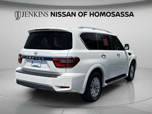 Certified 2024 Nissan Armada SV RWD image 7