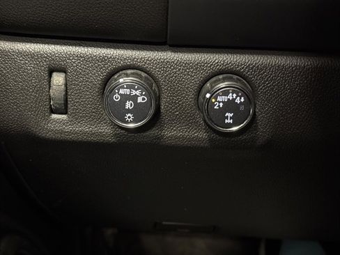 Used 2021 GMC Canyon AT4 w/ Driver Alert Package image 25