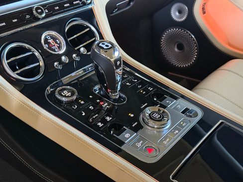 Used 2020 Bentley Continental GT First Edition image 36