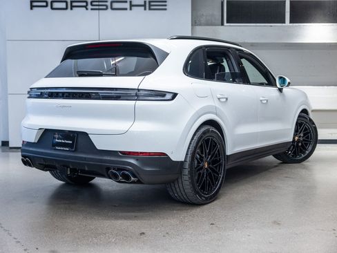 New 2026 Porsche Cayenne AWD/4WD image 25