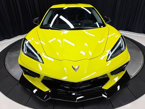 Used 2023 Chevrolet Corvette Stingray Premium Cpe w/ Z51 Performance Package RWD image 47