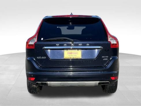 Used 2016 Volvo XC60 T6 w/ Climate Package image 8