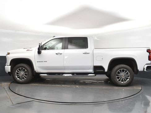New 2026 Chevrolet Silverado 2500 LT w/ Z71 Chrome Sport Edition image 4