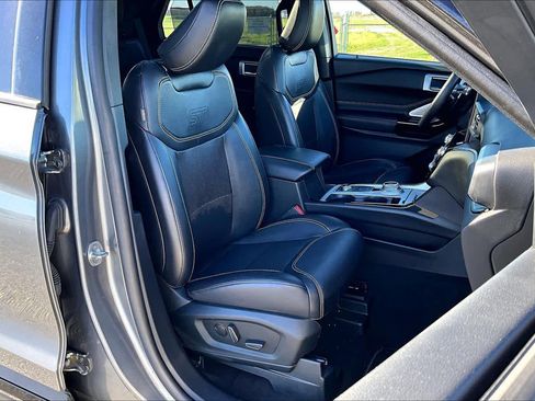 Used 2022 Ford Explorer ST w/ Equipment Group 401A image 8
