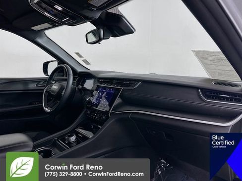 Used 2024 Jeep Grand Cherokee Altitude image 31