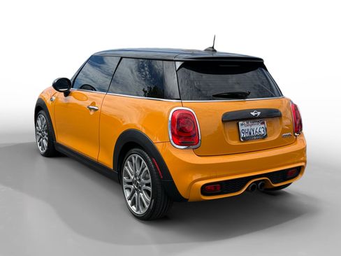 Used 2015 MINI Cooper S FWD image 3