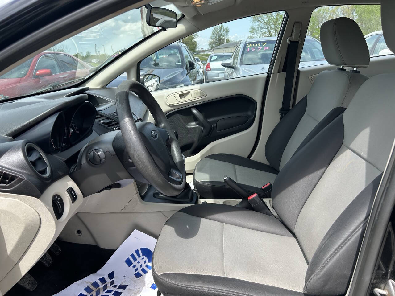 Used 2012 Ford Fiesta S FWD image 10