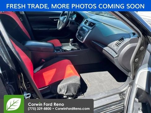 Used 2016 Nissan Altima 3.5 SL FWD image 10