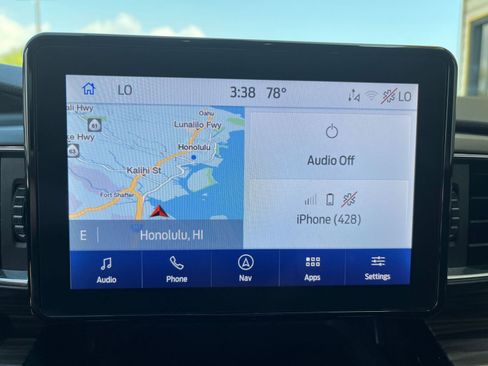 Used 2023 Ford Explorer Limited image 21