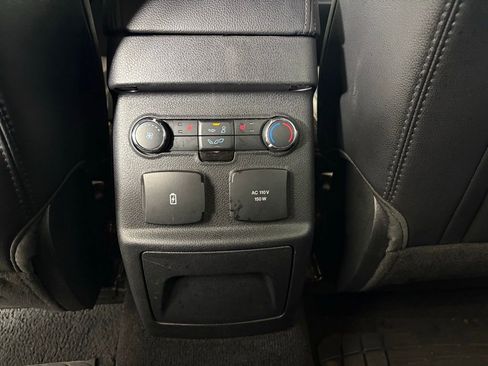 Used 2019 Ford Explorer Limited image 73