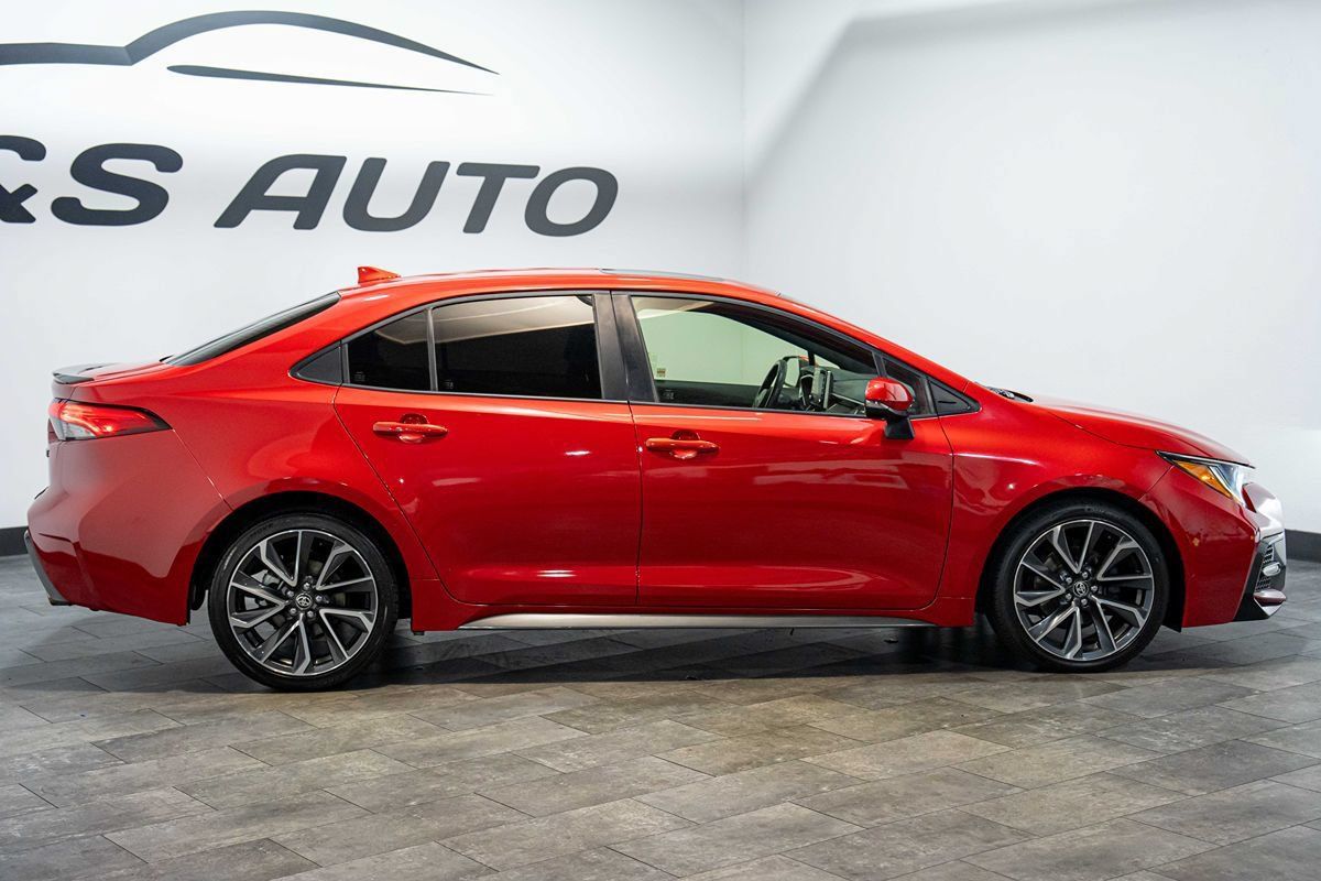 Used 2020 Toyota Corolla XSE FWD image 22