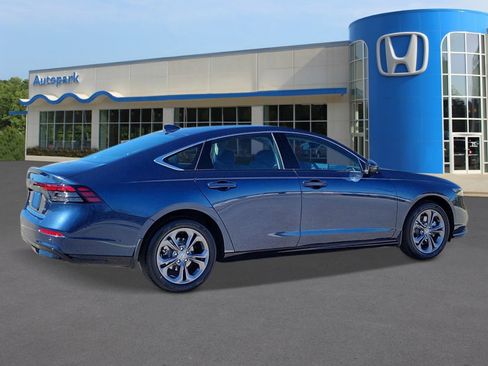 New 2026 Honda Accord EX-L image 5
