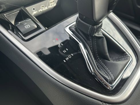 Certified 2025 Subaru Legacy Premium image 18