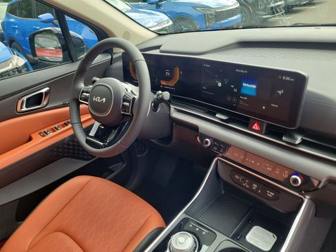 New 2026 Kia Carnival EX FWD image 8
