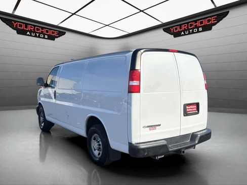 Used 2021 Chevrolet Express 2500 w/ Communications Package image 3