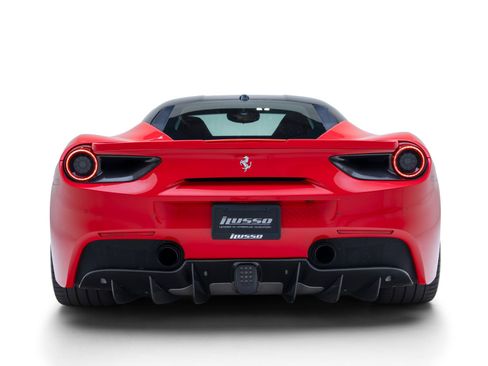 Used 2016 Ferrari 488 GTB RWD image 5