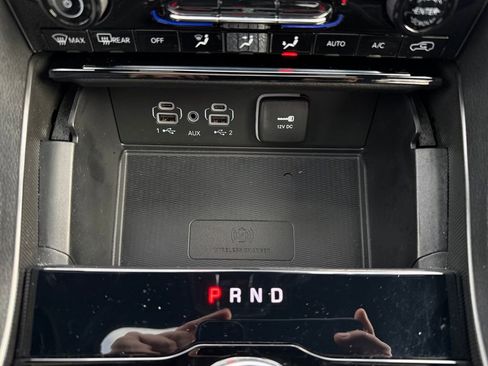 Used 2024 Jeep Grand Cherokee Altitude image 29