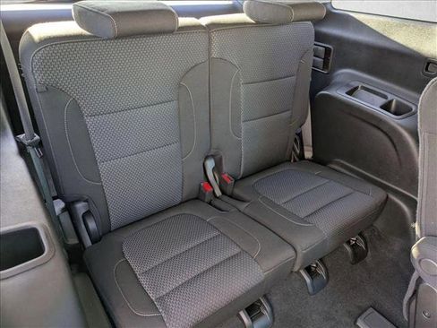 Used 2023 GMC Acadia SLE w/ Driver Convenience Package image 19