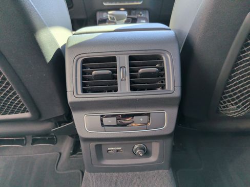 Used 2024 Audi Q5 2.0T Premium Plus image 35