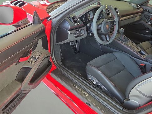 Used 2025 Porsche 718 Boxster Spyder RS image 22