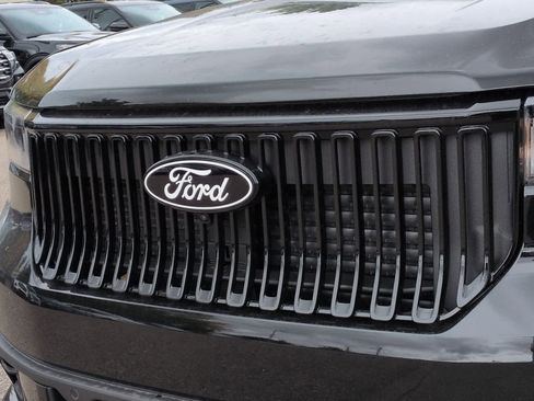 New 2025 Ford Maverick Lobo image 12