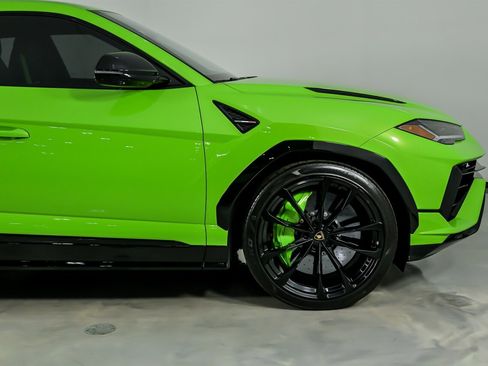 Used 2023 Lamborghini Urus S image 15